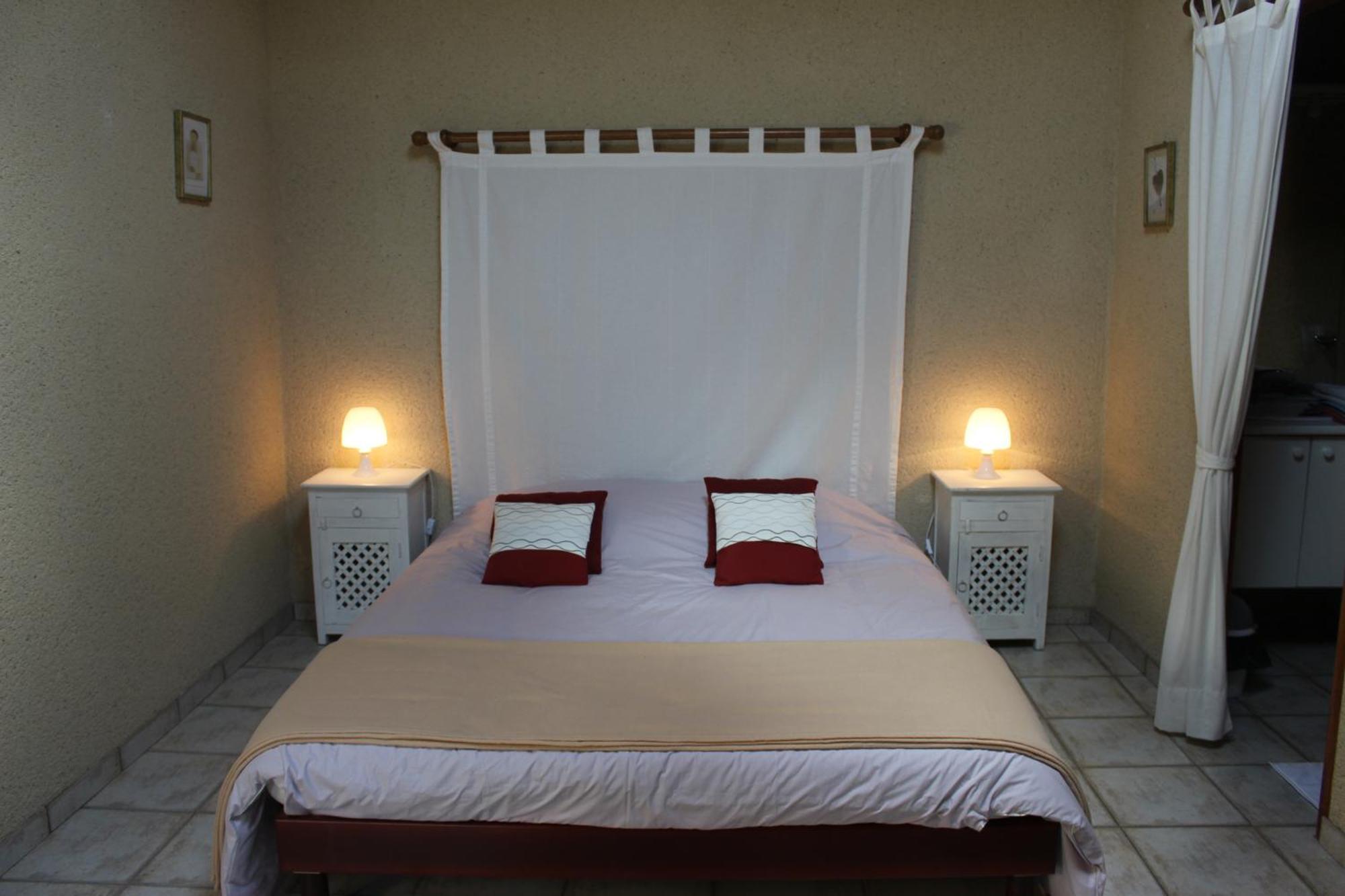 Le Vignal Villa Monflanquin Ruang foto